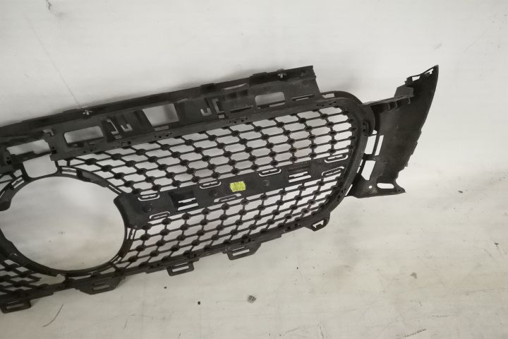 Оригинална централна решетка с диагностика Мерцедес-Бенц Е-Клас / Merc