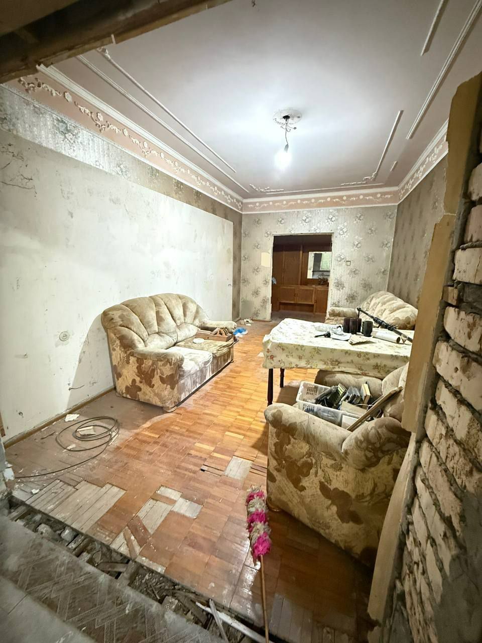 Чиланзар 5 квартал 3/1/4 улучшенка все раздельно 80м2 орр катартал баз