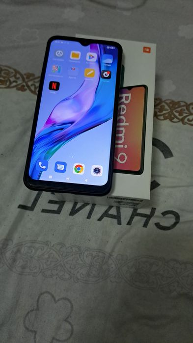 Redmi 9 xujjatlari joyida Xotirasi 4ga 64
