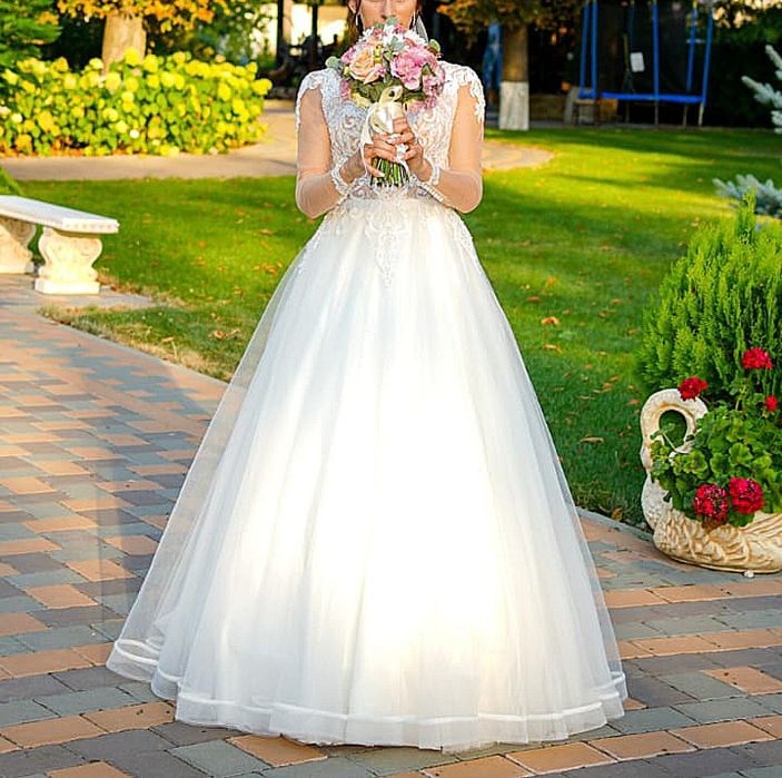 Rochie de mireasa + voal