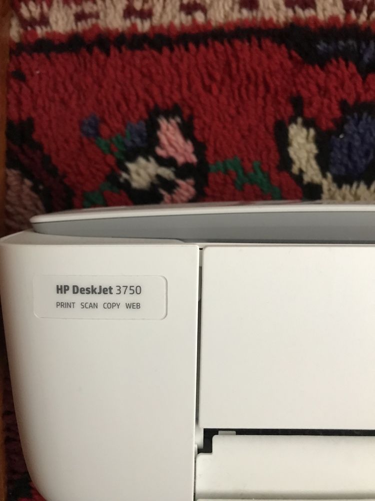 Цветен принтер HP DeskJet 3750