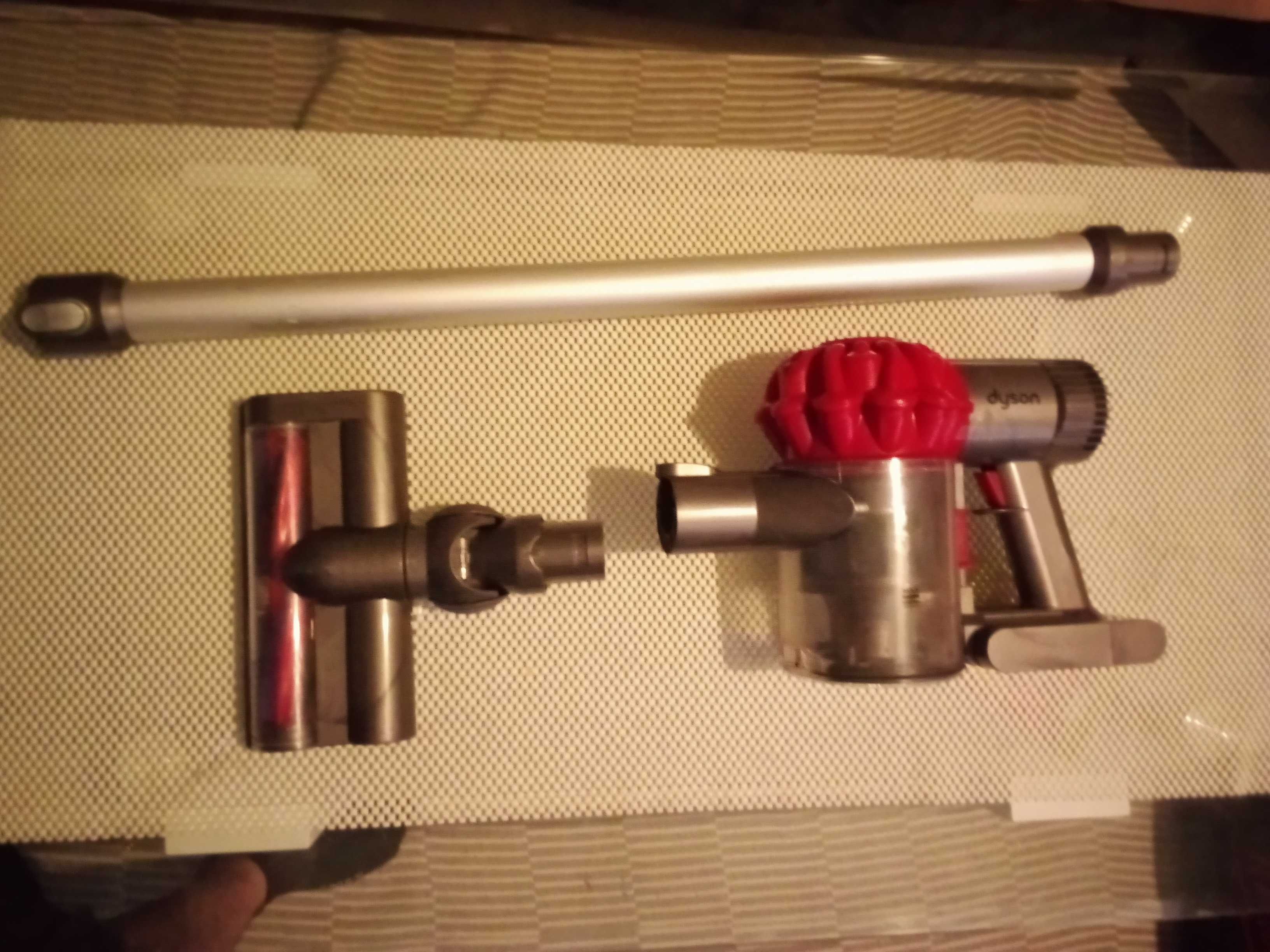Прахосмукачка Dyson DC62