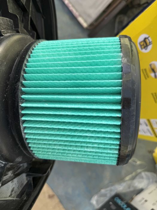 Bosch GAS 12-25 PL - Aspirator umed-uscat, priza scule electrice