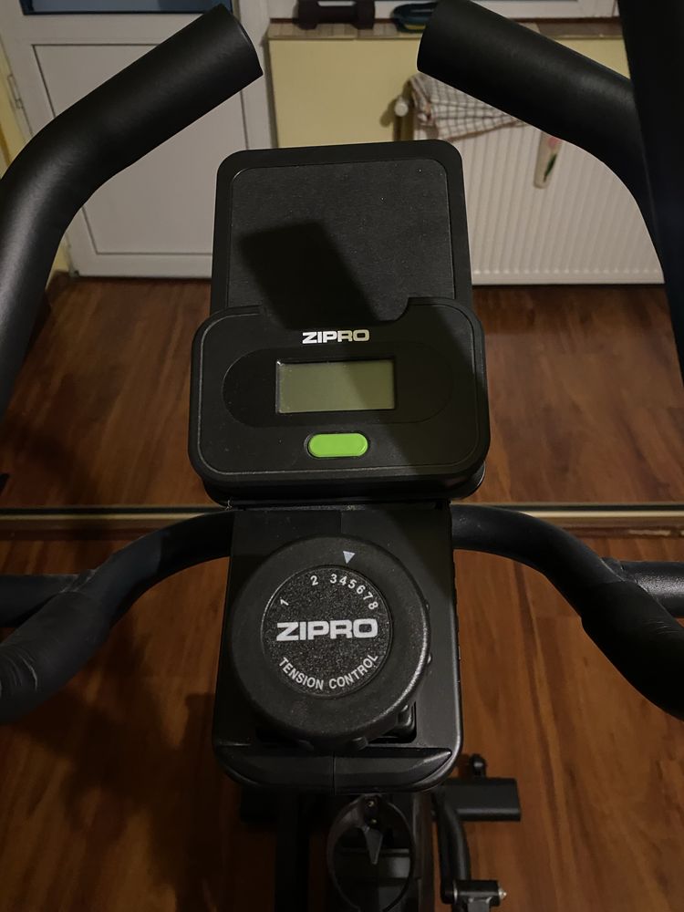 Stepper Ziiro Climber pentru greutate 120 kg. Foarte putin utilizat.