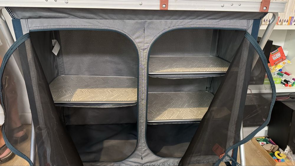 Mobilier de bucatarie pliabil si compact camping