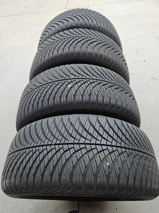 4бр. 225/50 17 всесезонни GOODYEAR