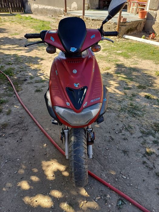 Vand scuter CPI HUSSAR de 49 cc 1000 de lei