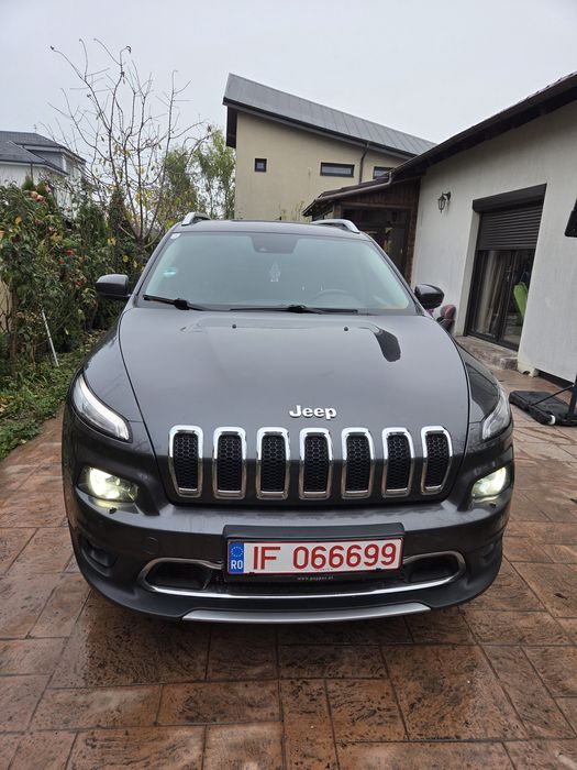 Jeep Cherokee 2014 4x4 2.0d /Automata/Led/Keyless/Camera/Navi RATE!