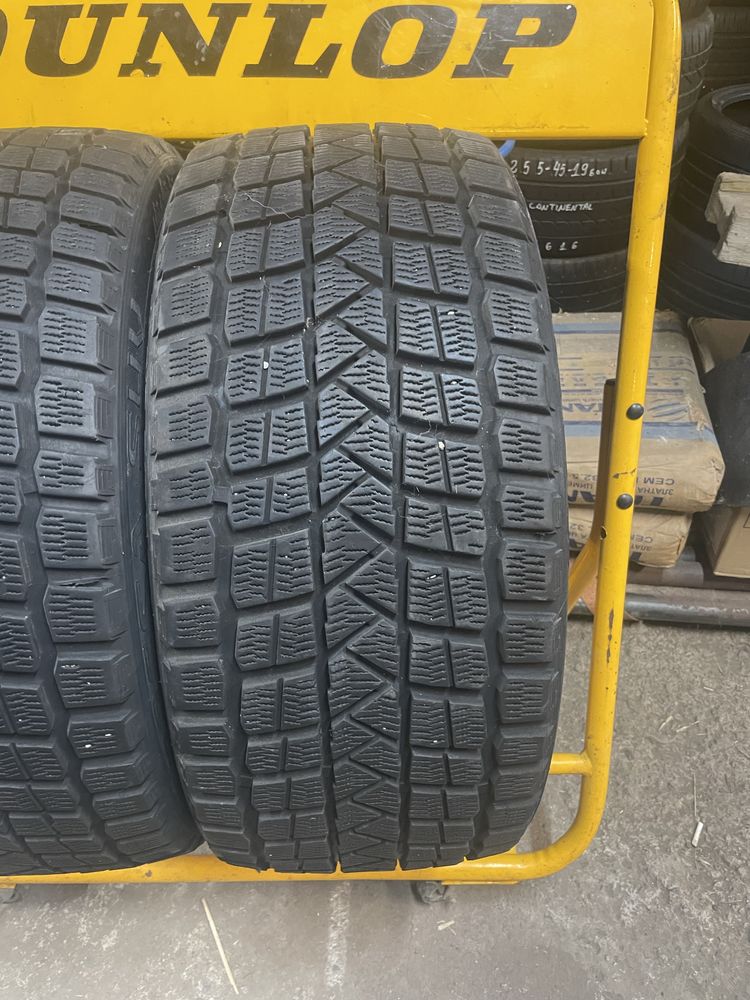 2бр. гуми Maxxis Presa SUV 275/40/20, 8мм, DOT 2015, леки забележки