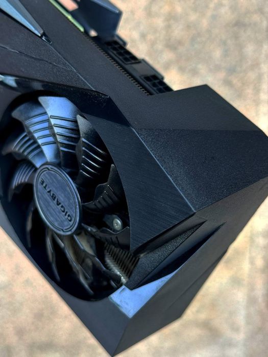 Videokarta Gigabyte RTX 3070 Ti
