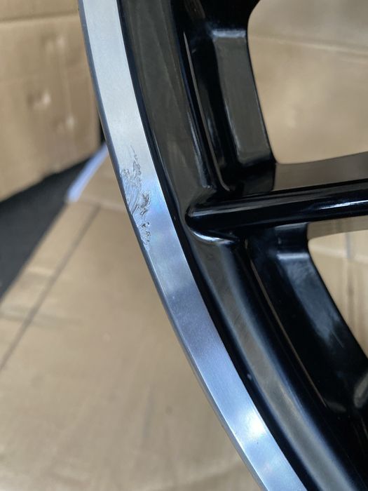 Janta Originala Porsche Panamera 971 R 21  puntea fata