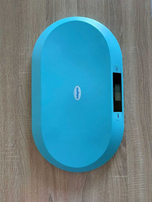 Електронна везна за бебета BabyOno (до 20 кг)
