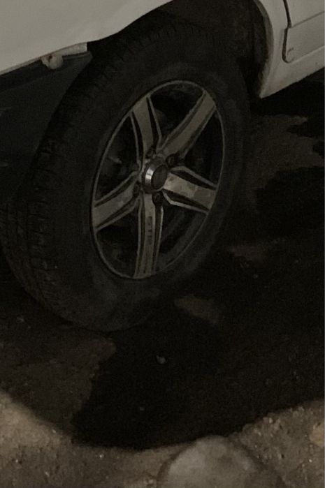 Продам диски с резиной на 13