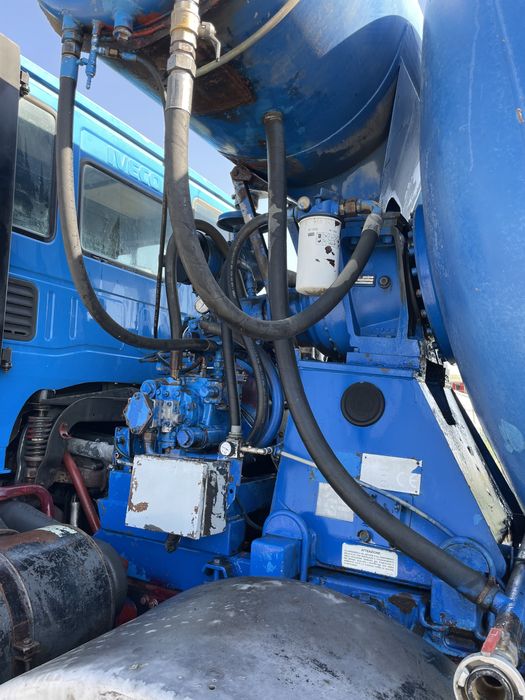 Iveco eurotrakker autobetoniera