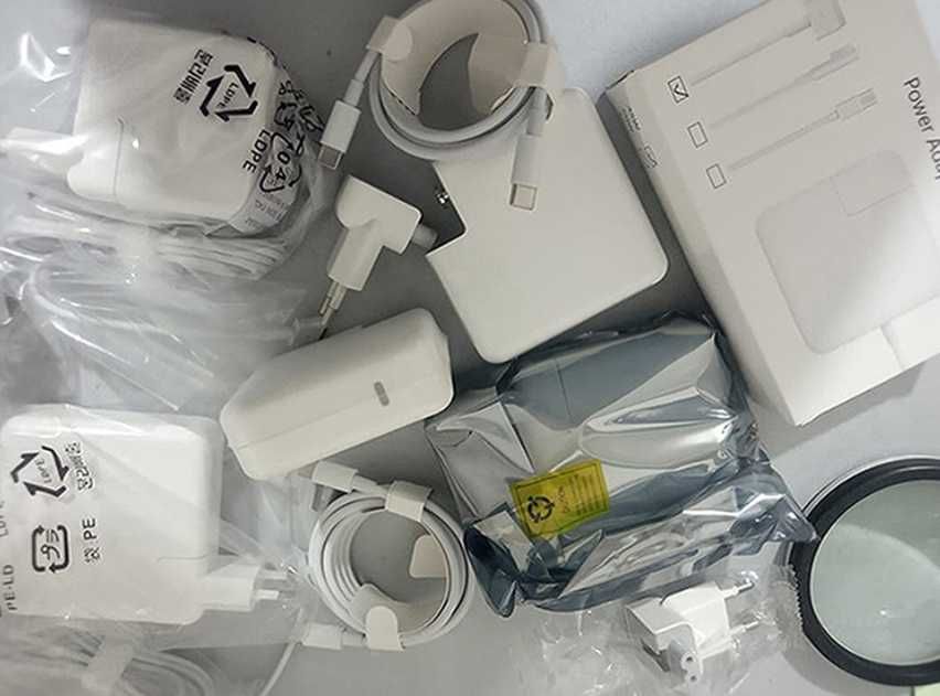 зарядка на MacBook Type-C 61w от Apple и на другой макбук зарядка есть