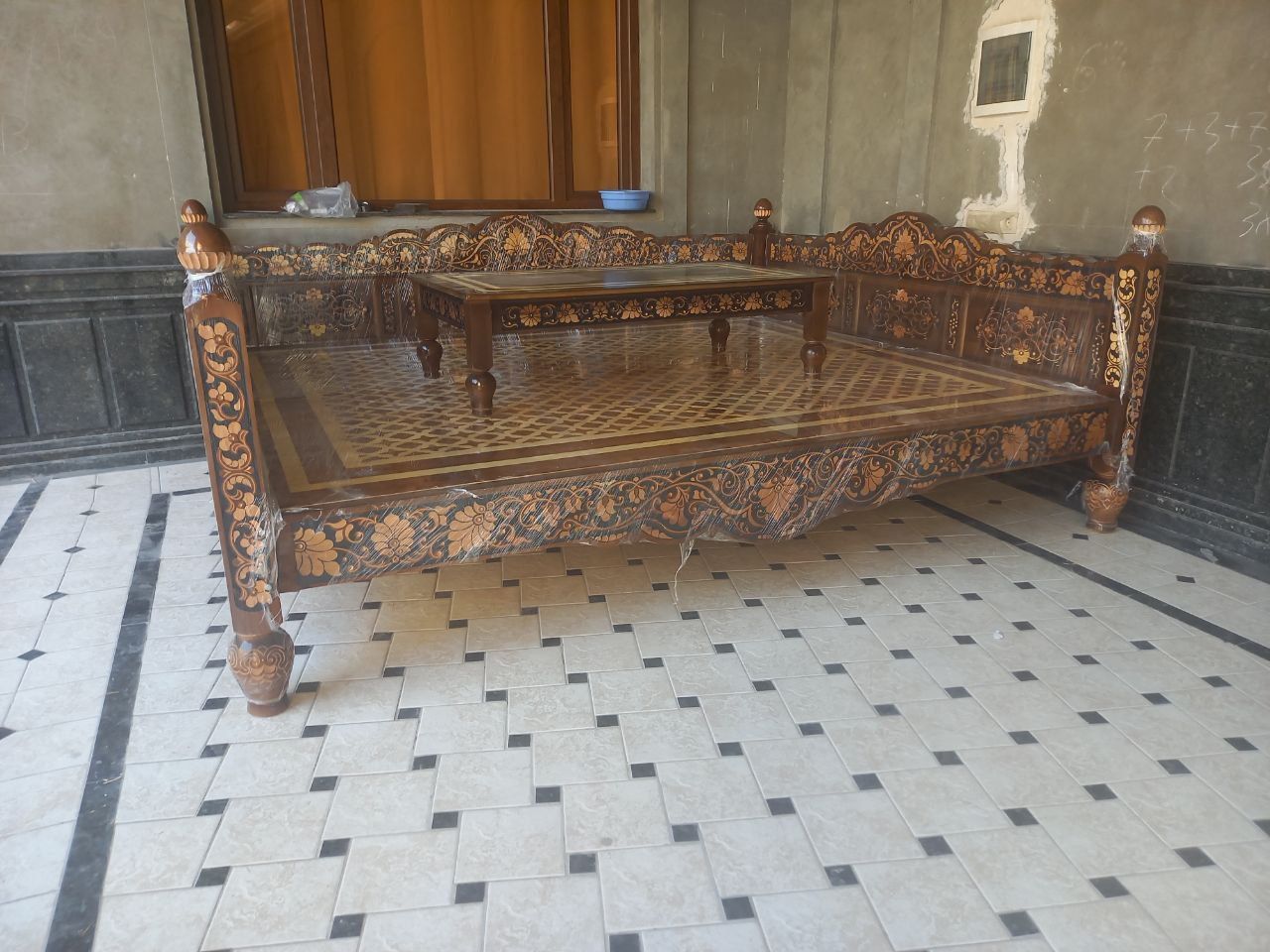 Suri tapchan karavat
