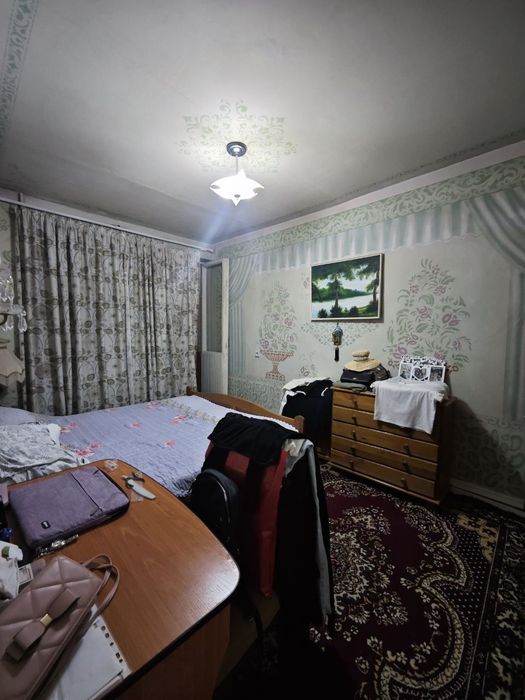 Уй сотилади 2/2/4. Яшнобод тумани. Ташсельмаш.