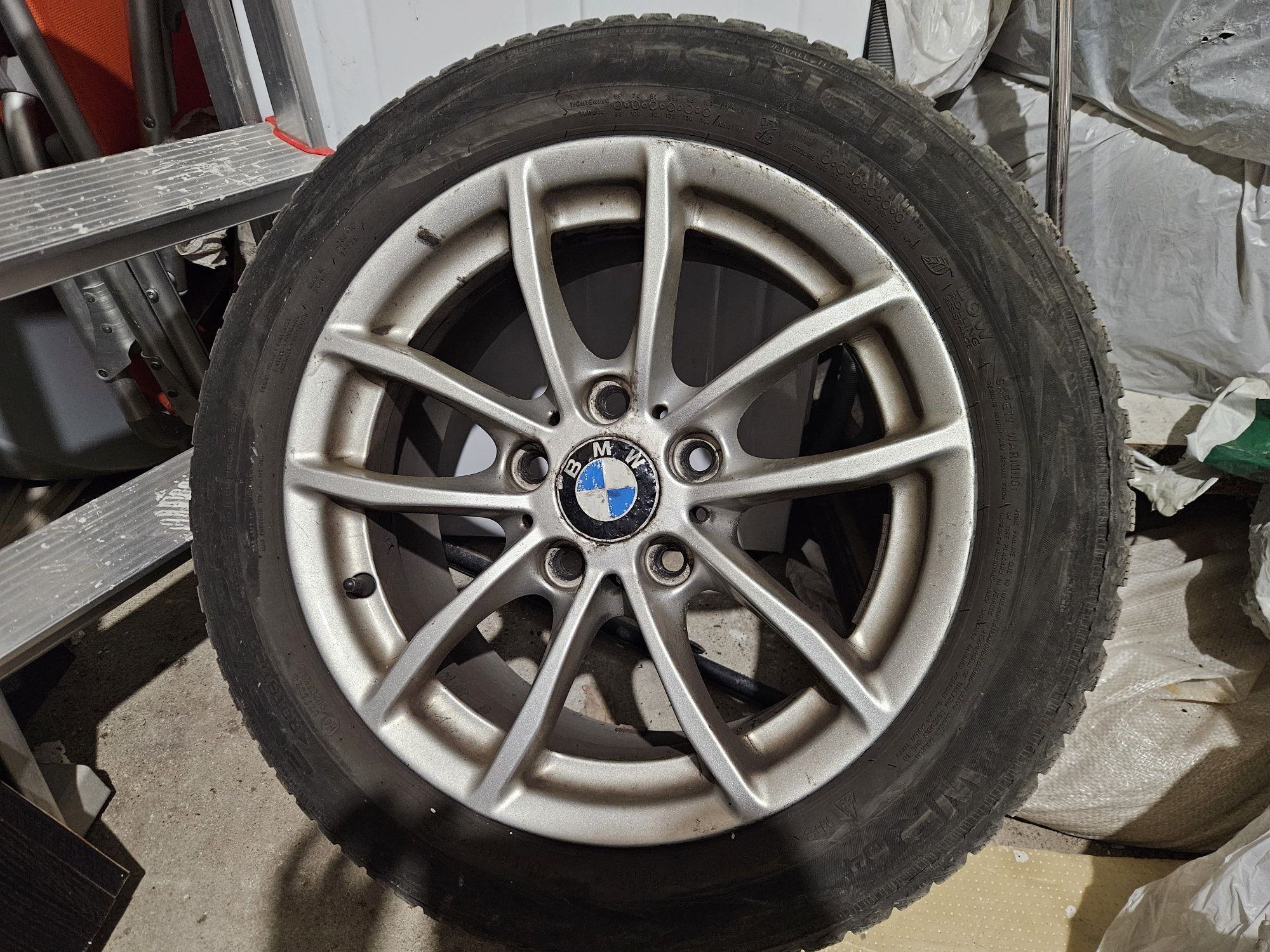 16 цола Джанти със зимни гуми 4 броя bmw 1 серия f20