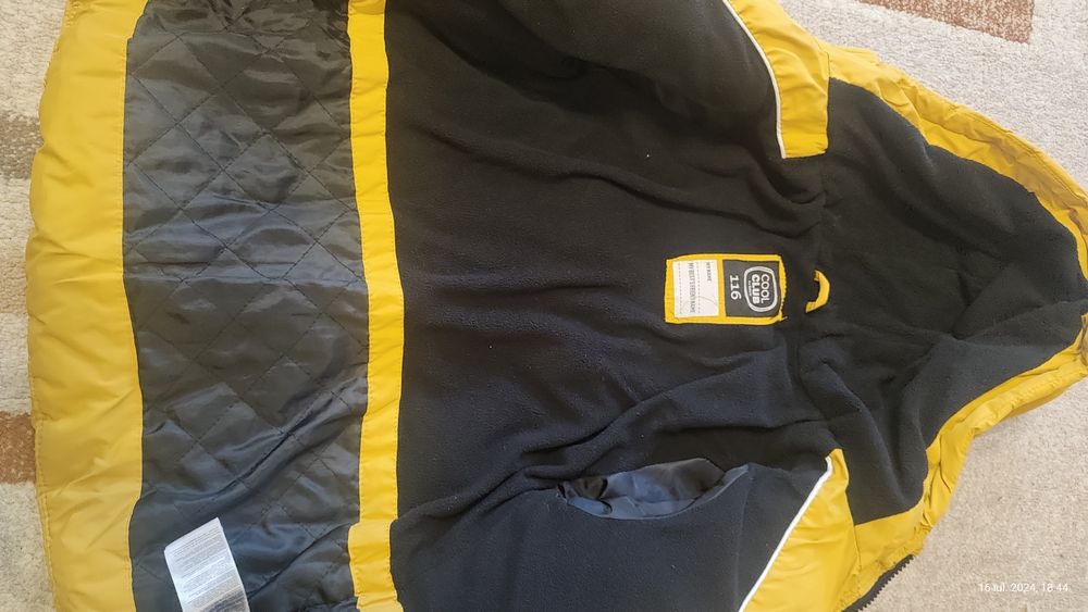 Geaca groasa iarna băieți, mărimea 116 Smyk