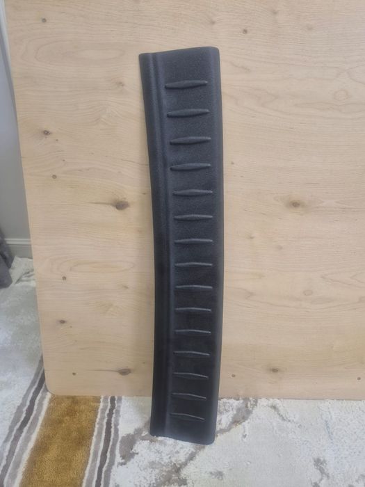 Накладка на задный бампер