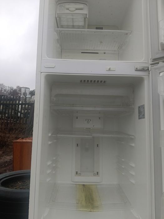 Холодильник продам