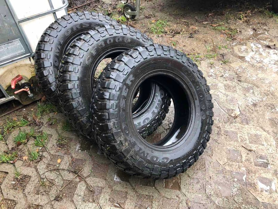 Гуми за джип за кал
