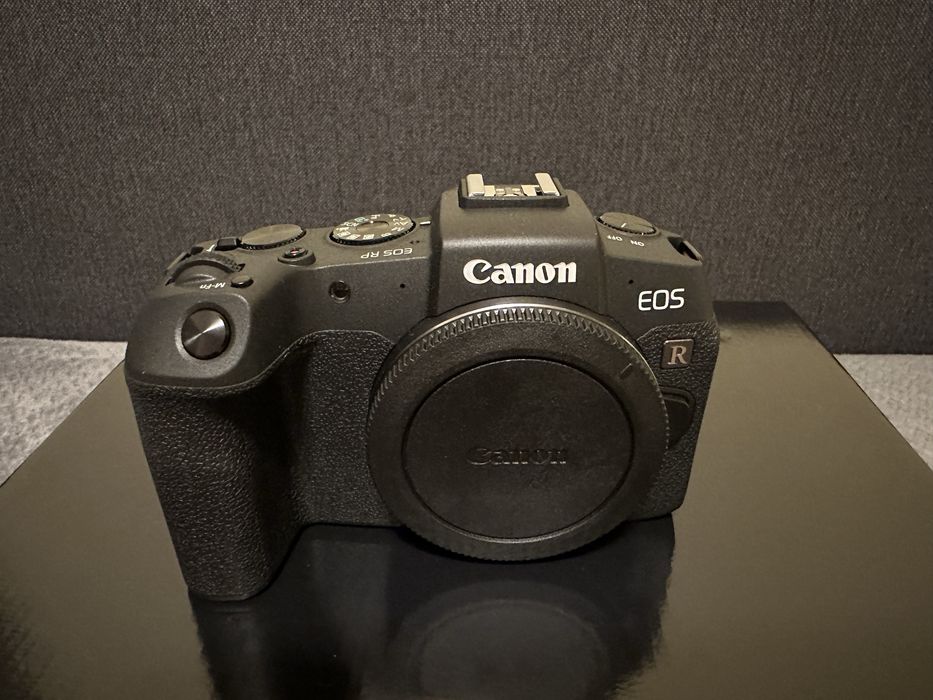 Canon EOS  RP Mirrorless