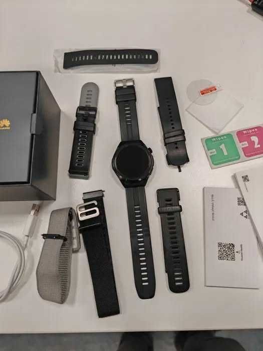 Продавам Huawei GT runner