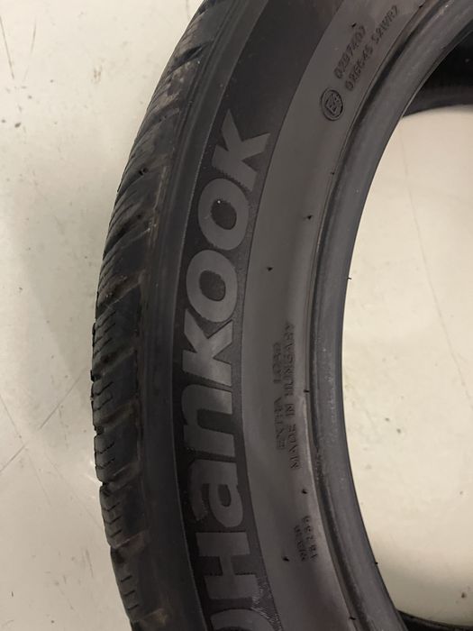 235 50 19 anvelope Hankook iarna