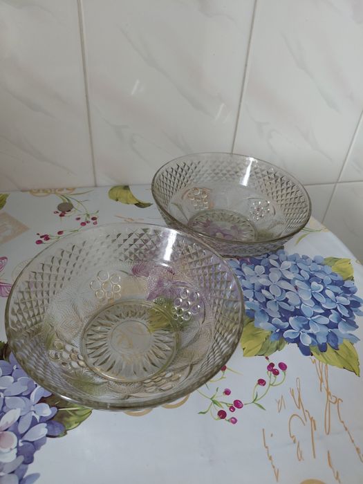 Вазы для салатов , большие