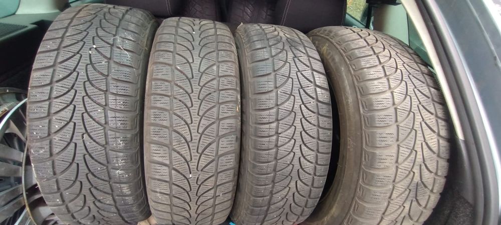 Jante R16 Passat B8 cu anvelope iarna 215 60 16