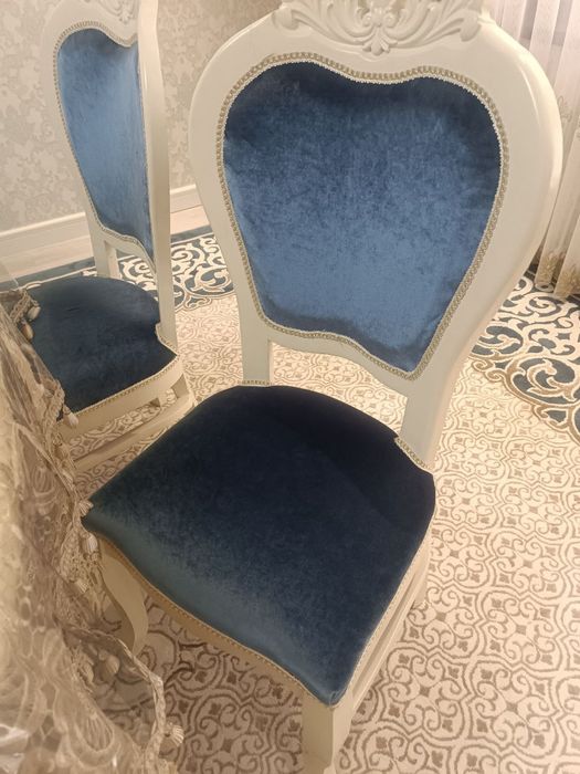 Стул для гостиной