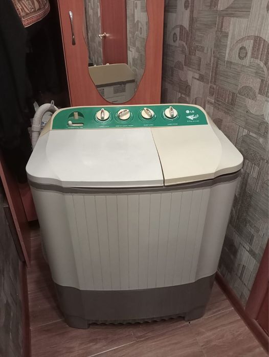 Продам стиральную машину