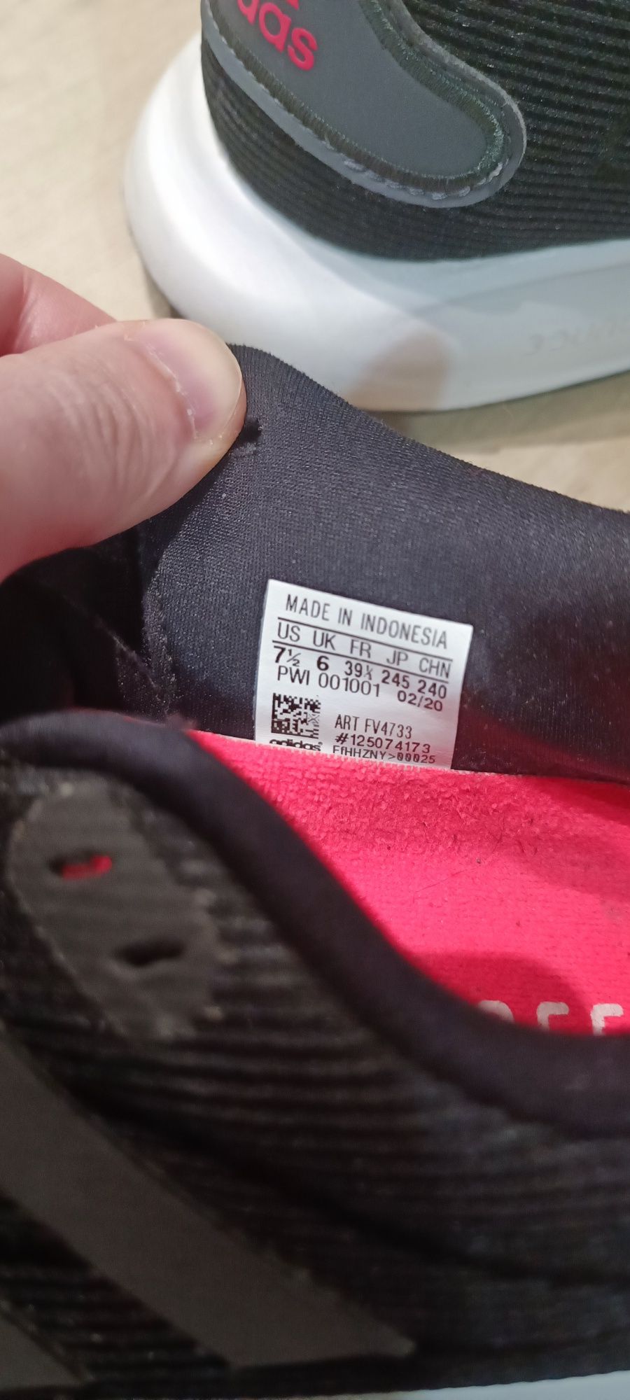 Vând Adidas originali mărimea 39