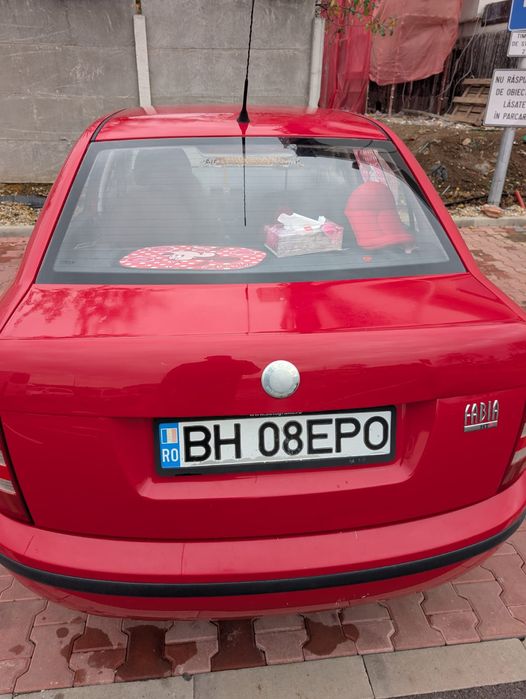 Vand skoda fabia din 2006 motor 1,2 benzina unic proprietar