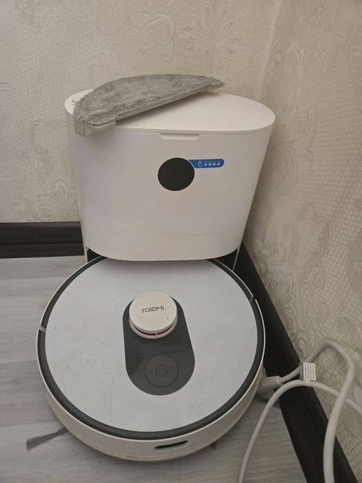 Продам робот пылесос,в отличном состоянии ,