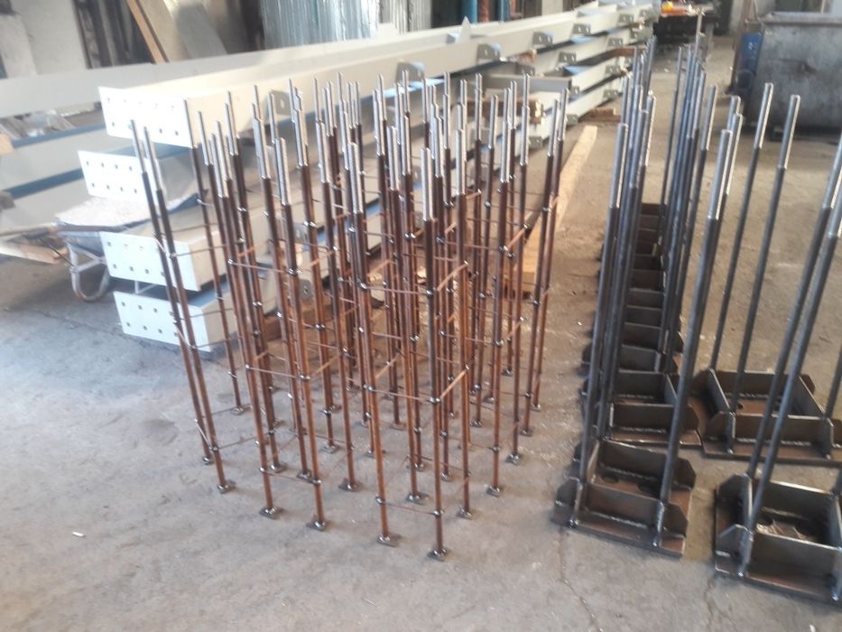Hala 14x30m producem structuri metalice pentru hale