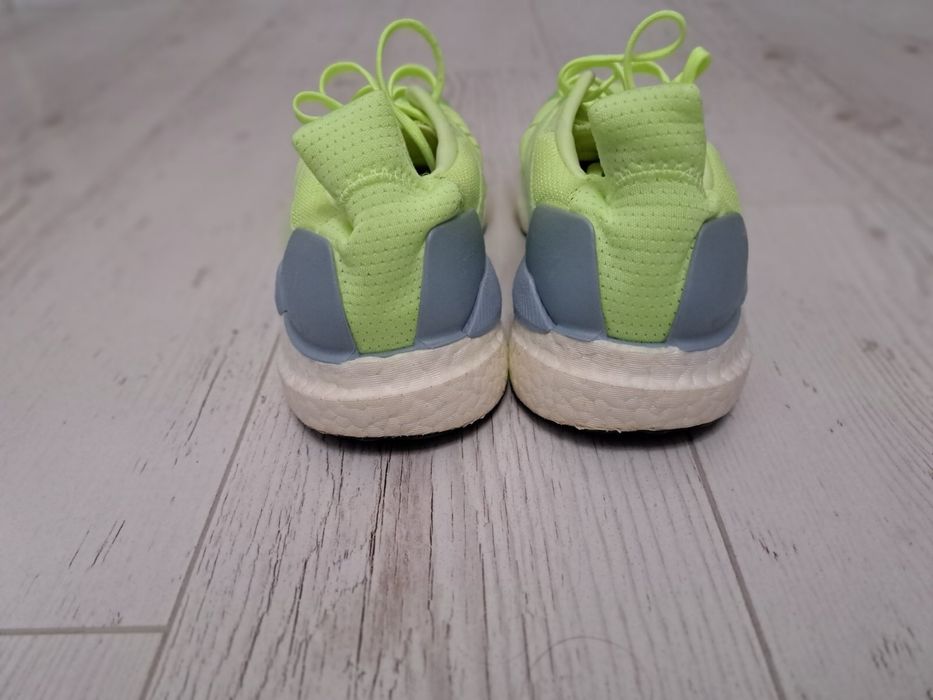 Addidas Boost ориг. маратонки