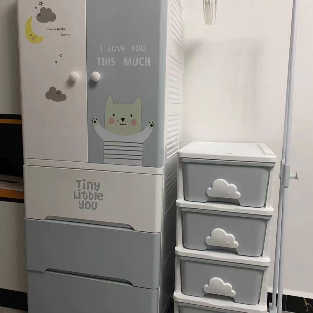 Детский шкаф комплект 150$