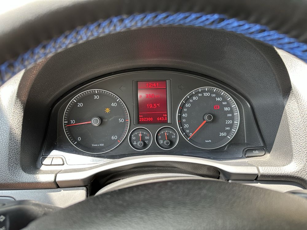 Golf 5 Variant 1.9 TDI 2009г