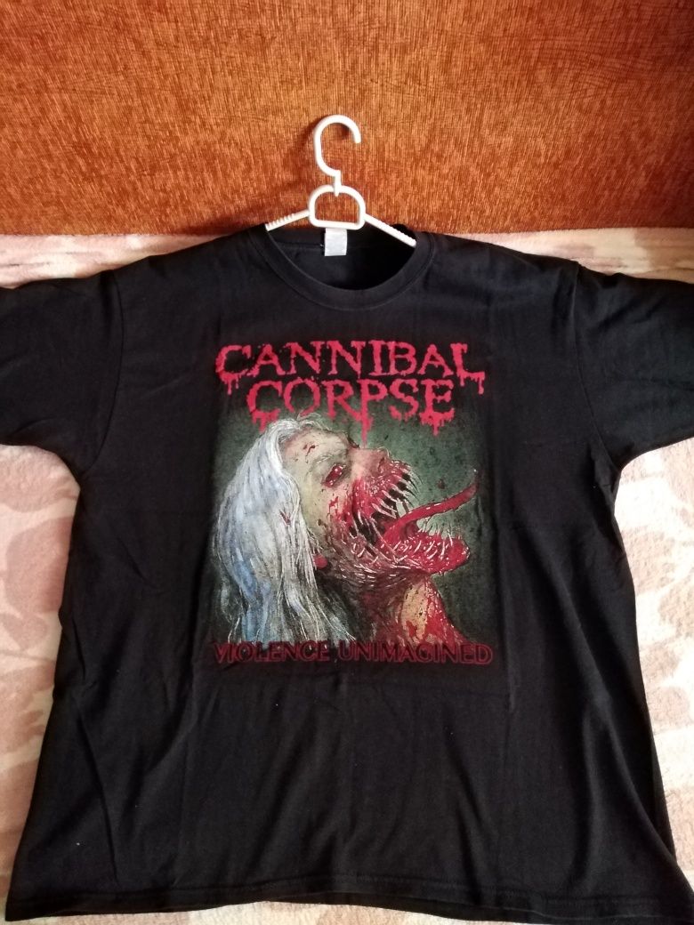 Vând tricouri rock death metal
