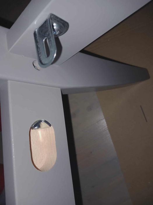 Scaune de bucătărie noi inpachetate in cutie ,albe ,gri,negre,de lemn