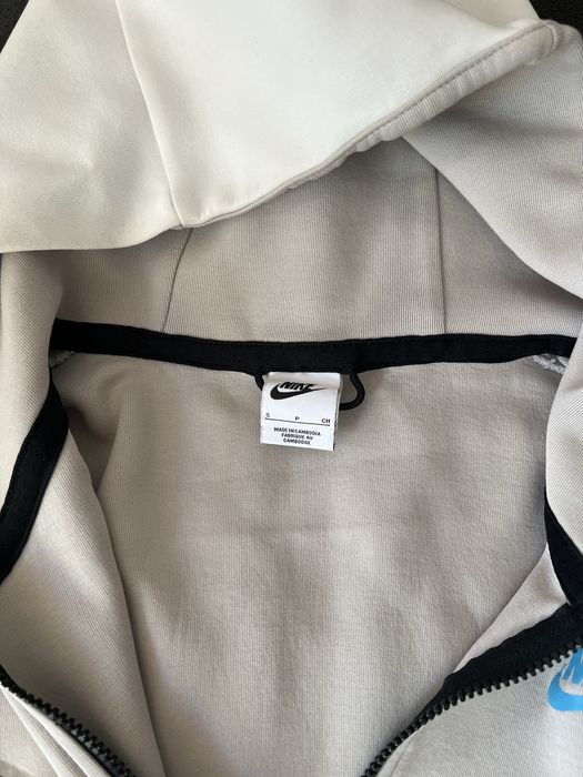 Горнище Nike Tech