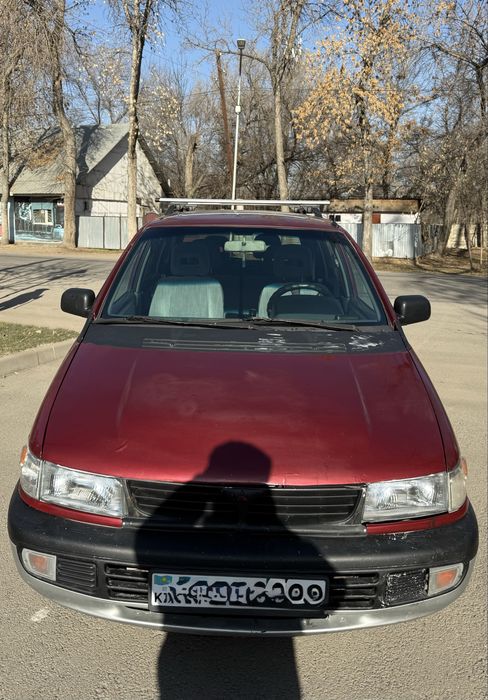 Продаю Mitsubishi space wagon