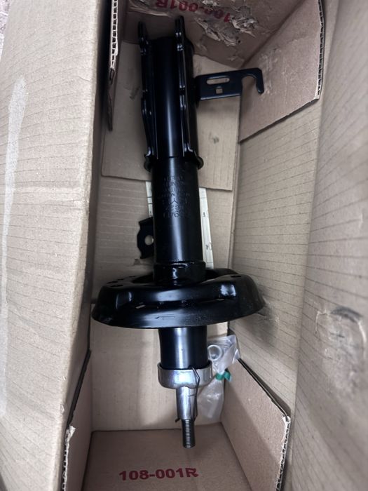 Продается задний стойка на шевролет круз