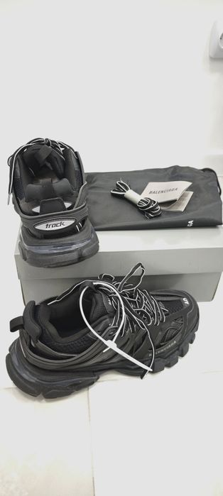 Balenciaga Track  40