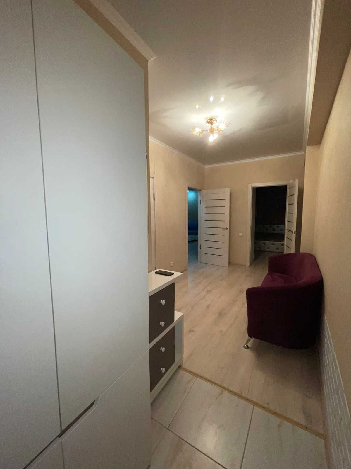 Продается отличная 2 комнатная квартира в районе Садовой в новом доме