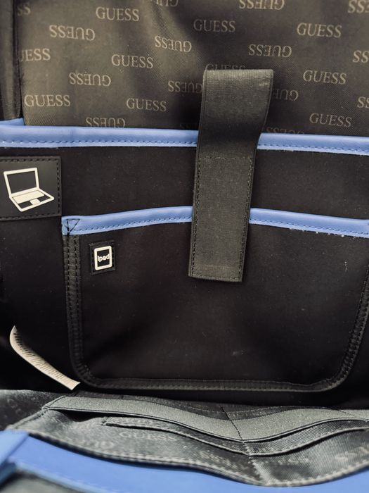 Черна голяма Раница Guess Vezzola нова