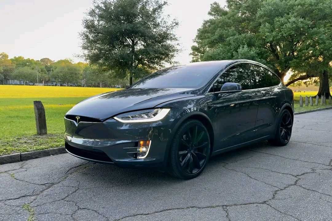 Tesla Model X в идеале