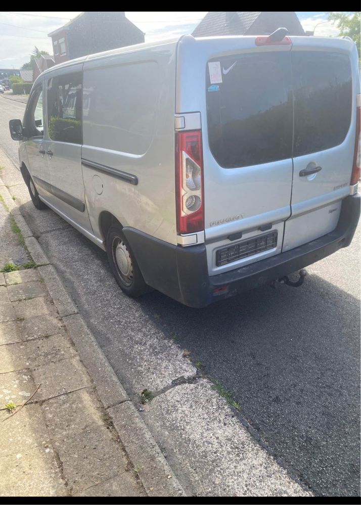 Peugeot expert 2010 6 locuri